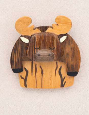 Moose on Trunk Magnet